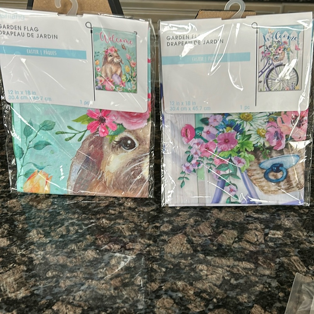 CREATOLOGY GARDEN FLAG WELCOME 12x18  LOT OF 2